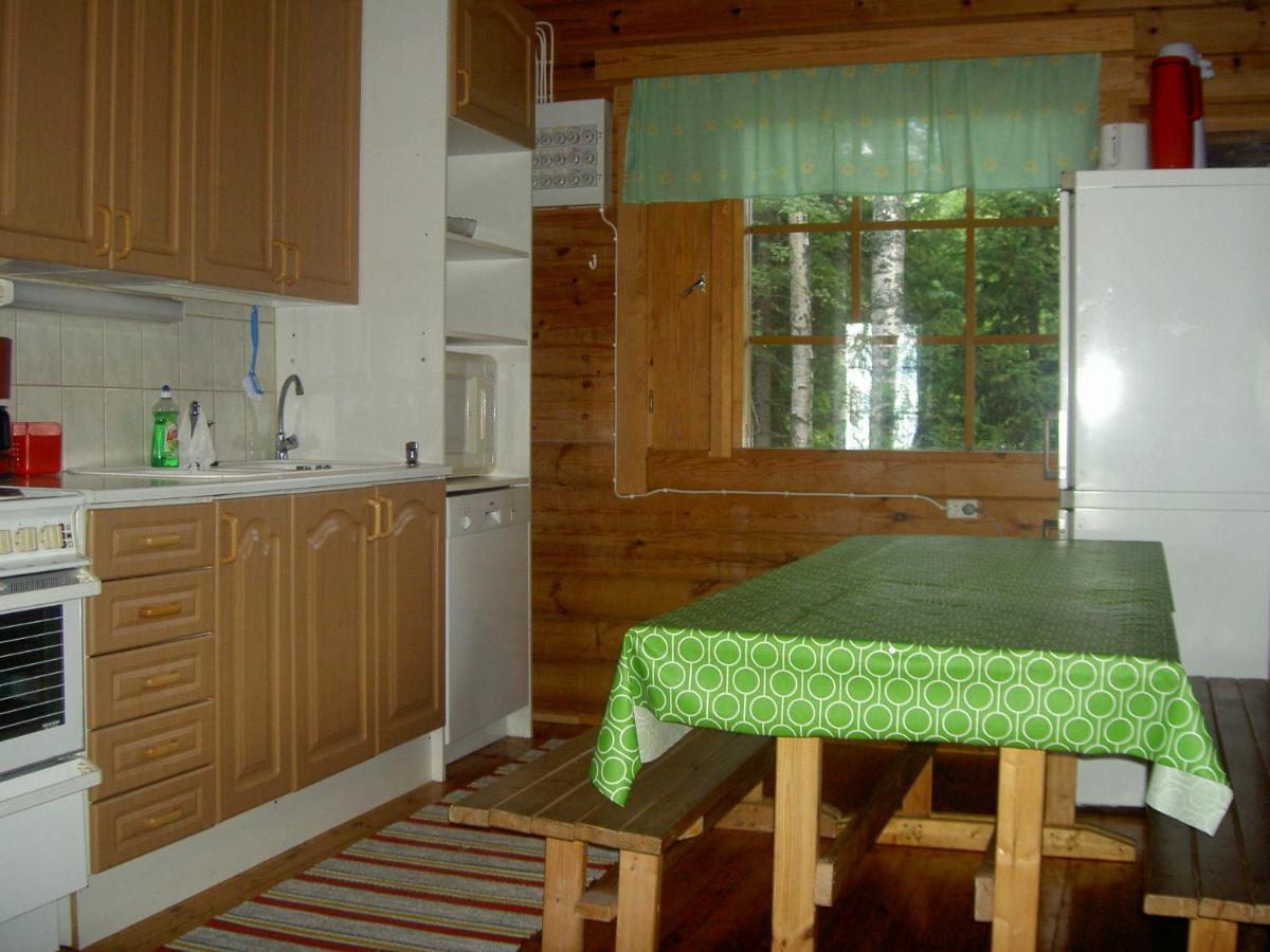 Kuus-Hukkala Hotel Harkala  Екстериор снимка