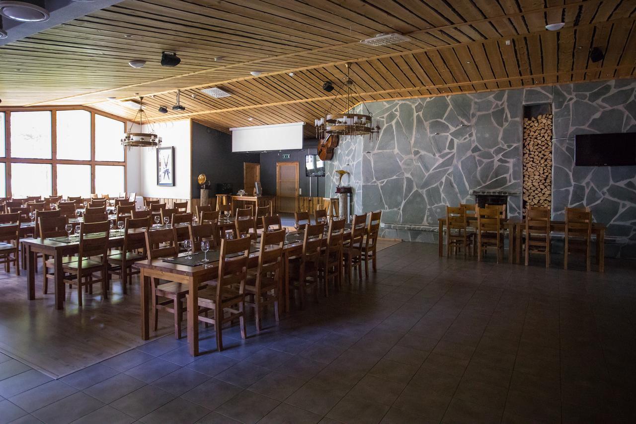 Kuus-Hukkala Hotel Harkala  Екстериор снимка