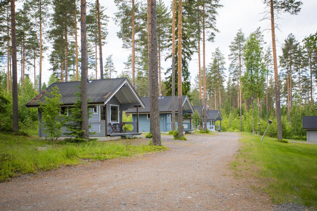 Kuus-Hukkala Hotel Harkala  Екстериор снимка